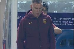 超高水平的比赛现场让球迷拍案叫绝！