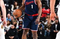 关于火箭客场挑战猛龙，哈登能否领军取胜？的信息