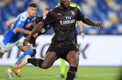 巴塞罗那大将突然宣布离队，引发球迷热议的简单介绍