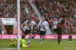 关于伯恩茅斯足球队在比赛中取得胜利的信息