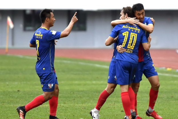 青岛黄海冲刺胜利，目标击败北京人和的简单介绍