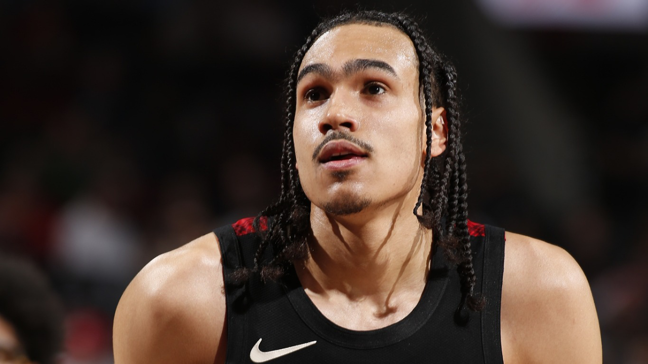 火箭客场犹他无力回天，小刺客得分高效的简单介绍